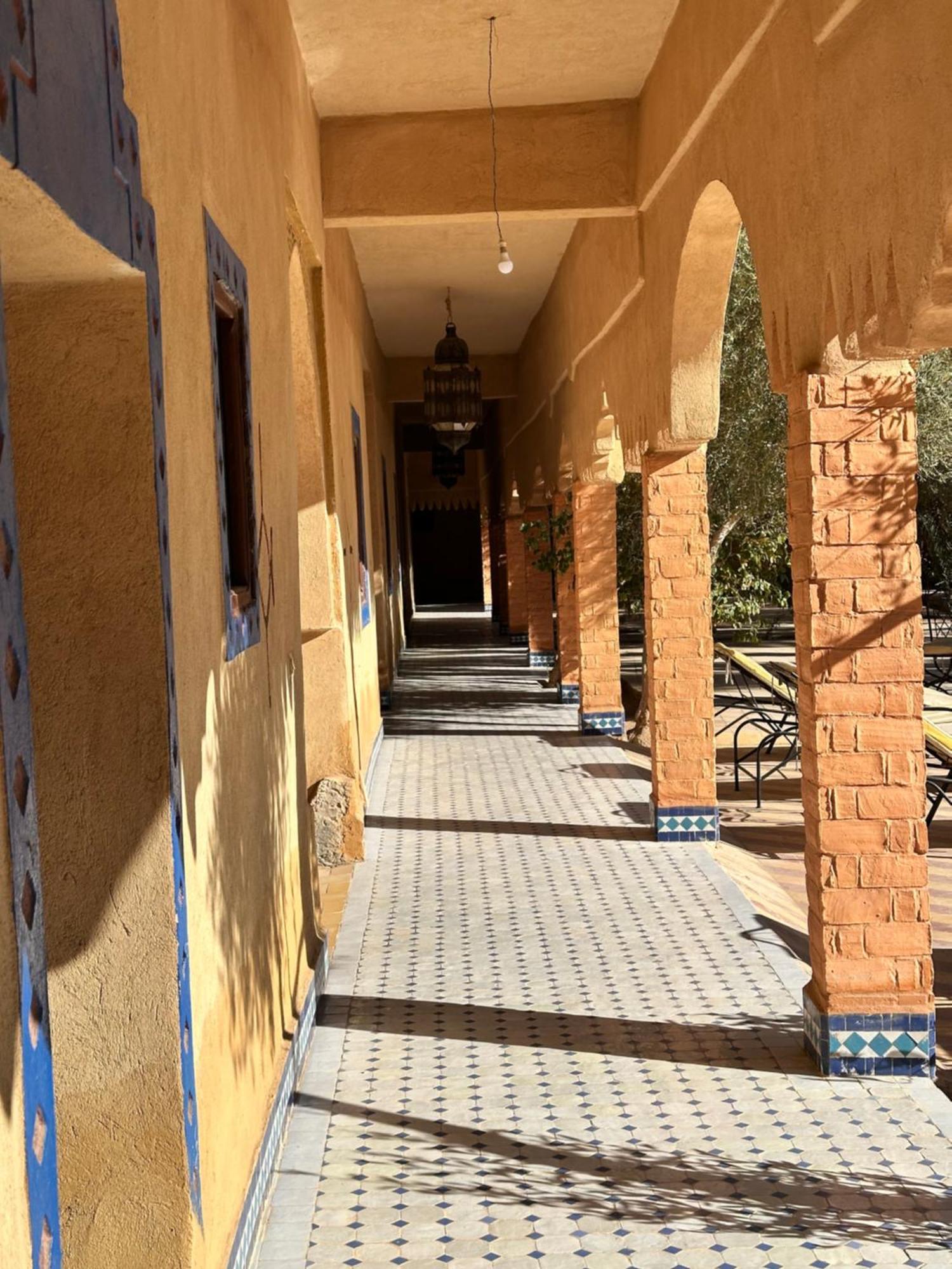 Accommodation Le Touareg Merzouga Luaran gambar