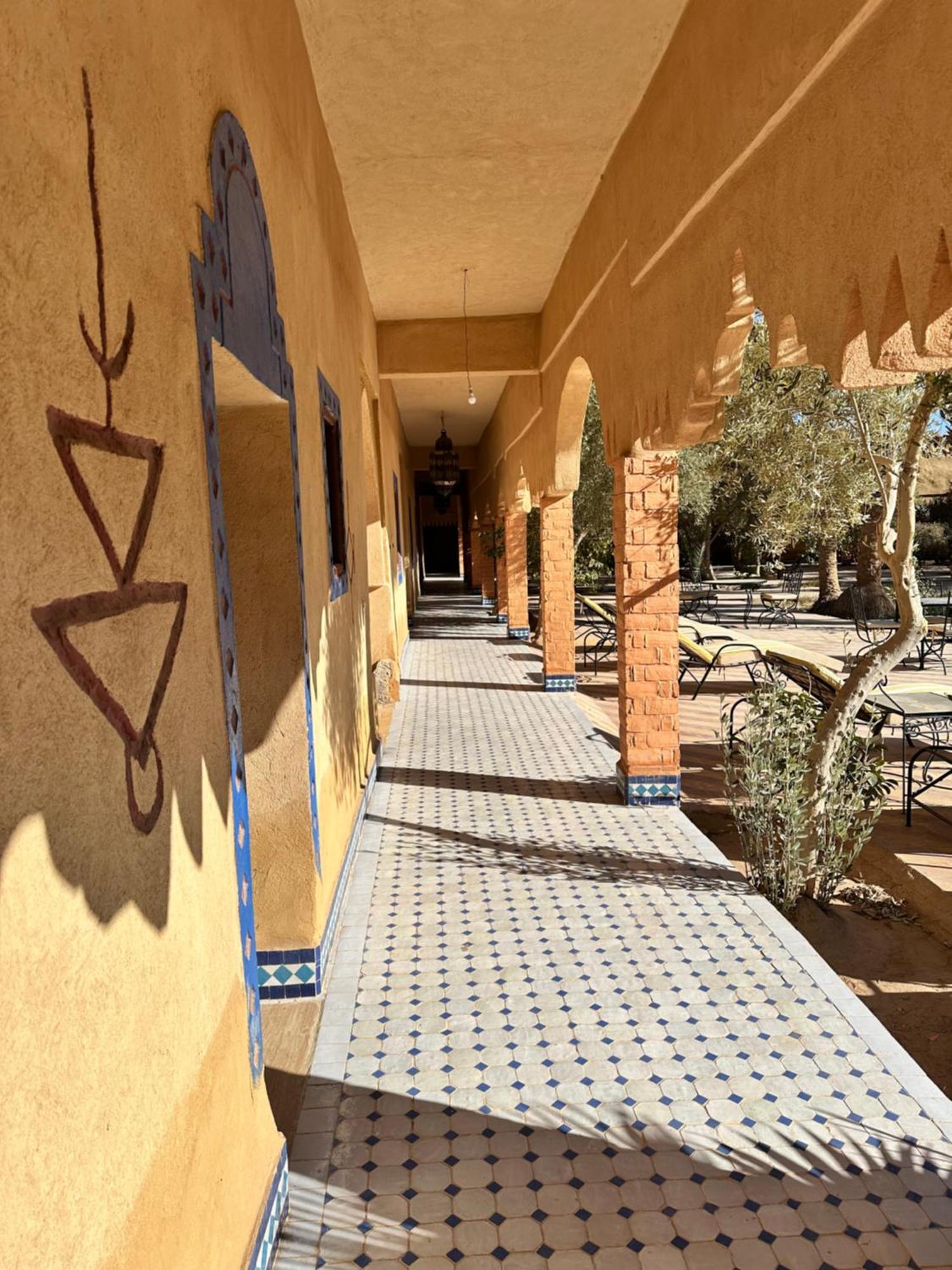 Accommodation Le Touareg Merzouga Luaran gambar
